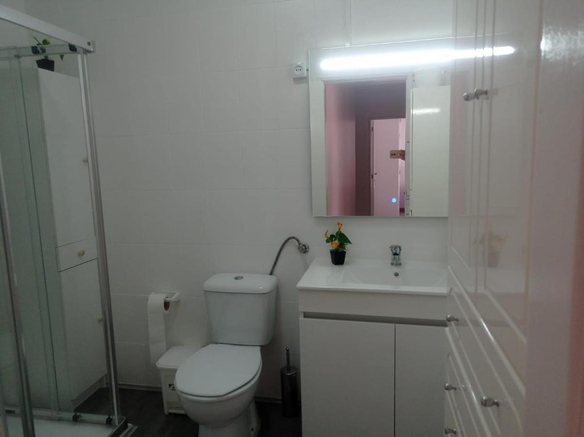 דירות נאזרה Casa Da Gena מראה חיצוני תמונה